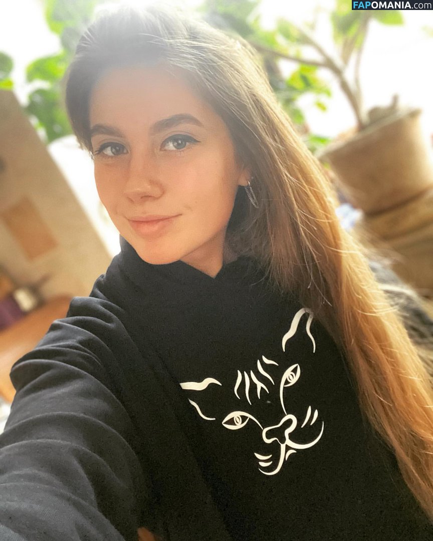 A_Big_Reason / Balisurfgirl / JasminJass / Jasminjasm / jasmin_juce Nackt OnlyFans  Geleaktes Foto #3