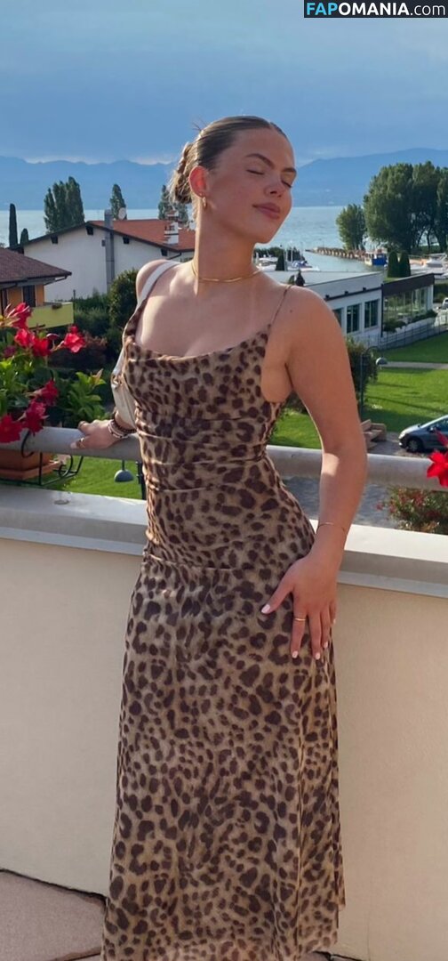 Jelle Karbstein / Jellefeline / jelenajensen Nackt OnlyFans  Geleaktes Foto #179