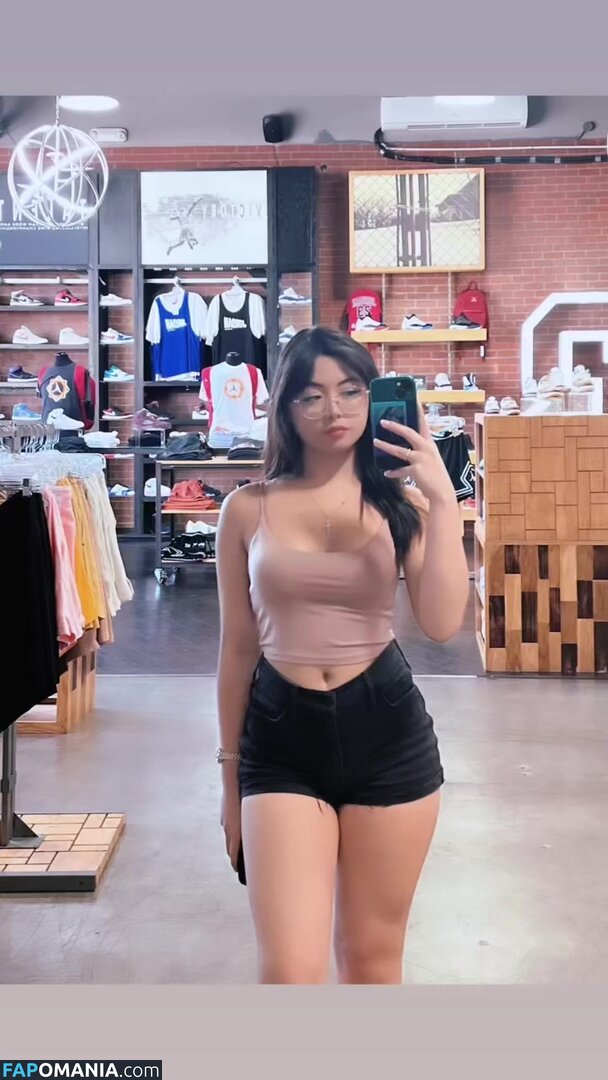 Jenevie Delloson / jenevie_delloson Nackt OnlyFans  Geleaktes Foto #15