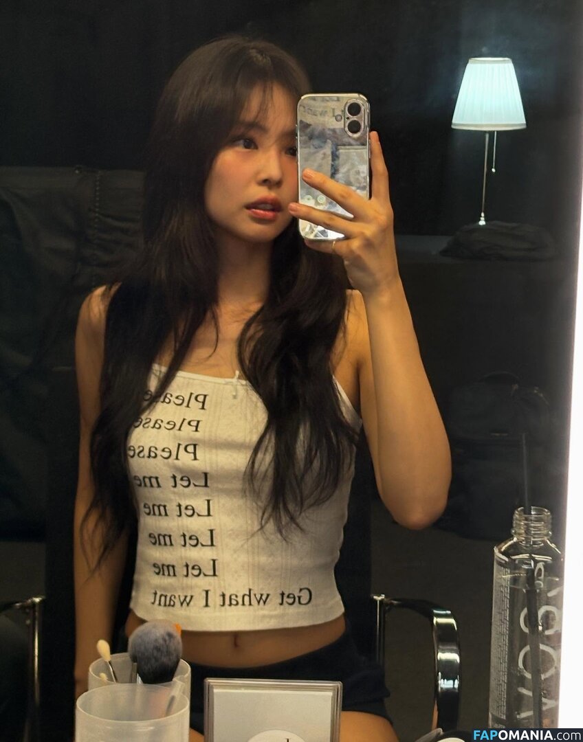 Blackpink / Jennie | BLΛƆKPIИK / jennierubyjane / sheflieshigh Nackt OnlyFans  Geleaktes Foto #408
