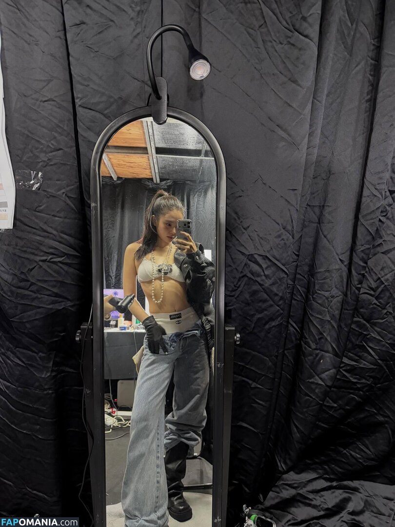 Blackpink / Jennie | BLΛƆKPIИK / jennierubyjane / sheflieshigh Nackt OnlyFans  Geleaktes Foto #464