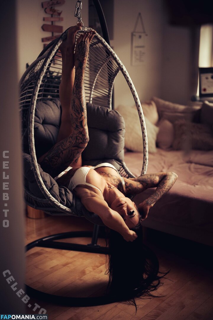 Jenny Pfeiffer Nackt OnlyFans  Geleaktes Foto #3