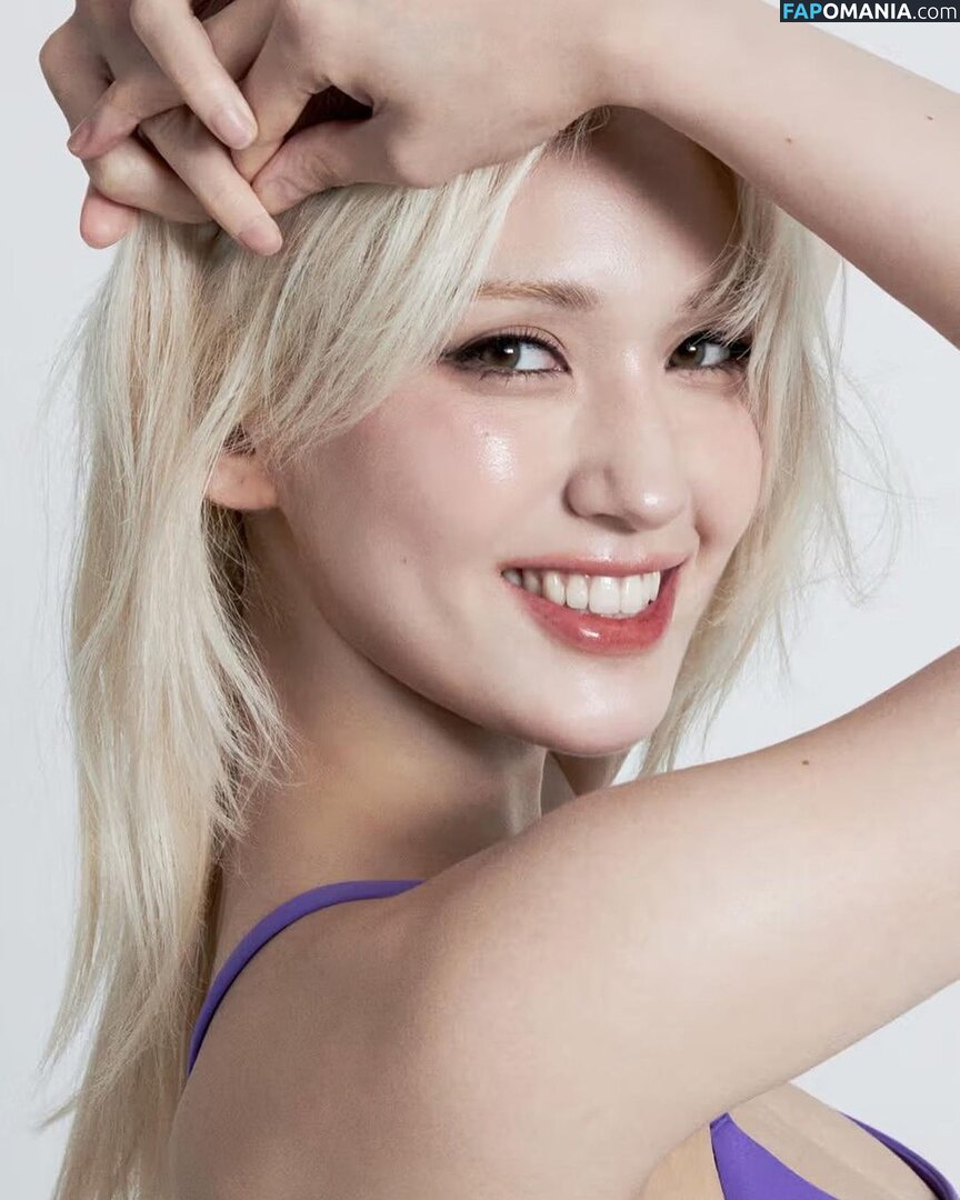 ENNIK SOMI / Jeon Somi / somsomi0309 Nackt OnlyFans  Geleaktes Foto #100