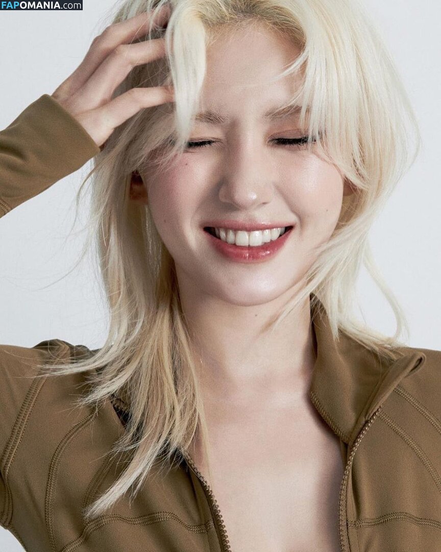 ENNIK SOMI / Jeon Somi / somsomi0309 Nackt OnlyFans  Geleaktes Foto #106