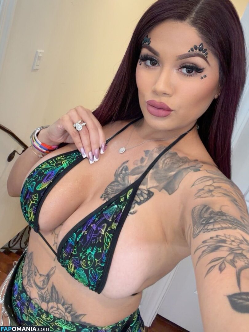 Jessica Elliott / Jessica Estrada / https: / jesslilyelliott / pinky_von_tease / pinkyvont Nackt OnlyFans  Geleaktes Foto #10