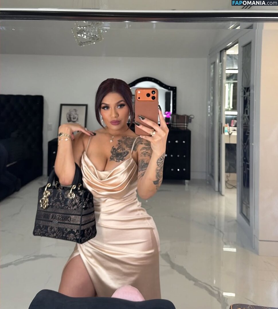 Jessica Elliott / Jessica Estrada / https: / jesslilyelliott / pinky_von_tease / pinkyvont Nackt OnlyFans  Geleaktes Foto #12