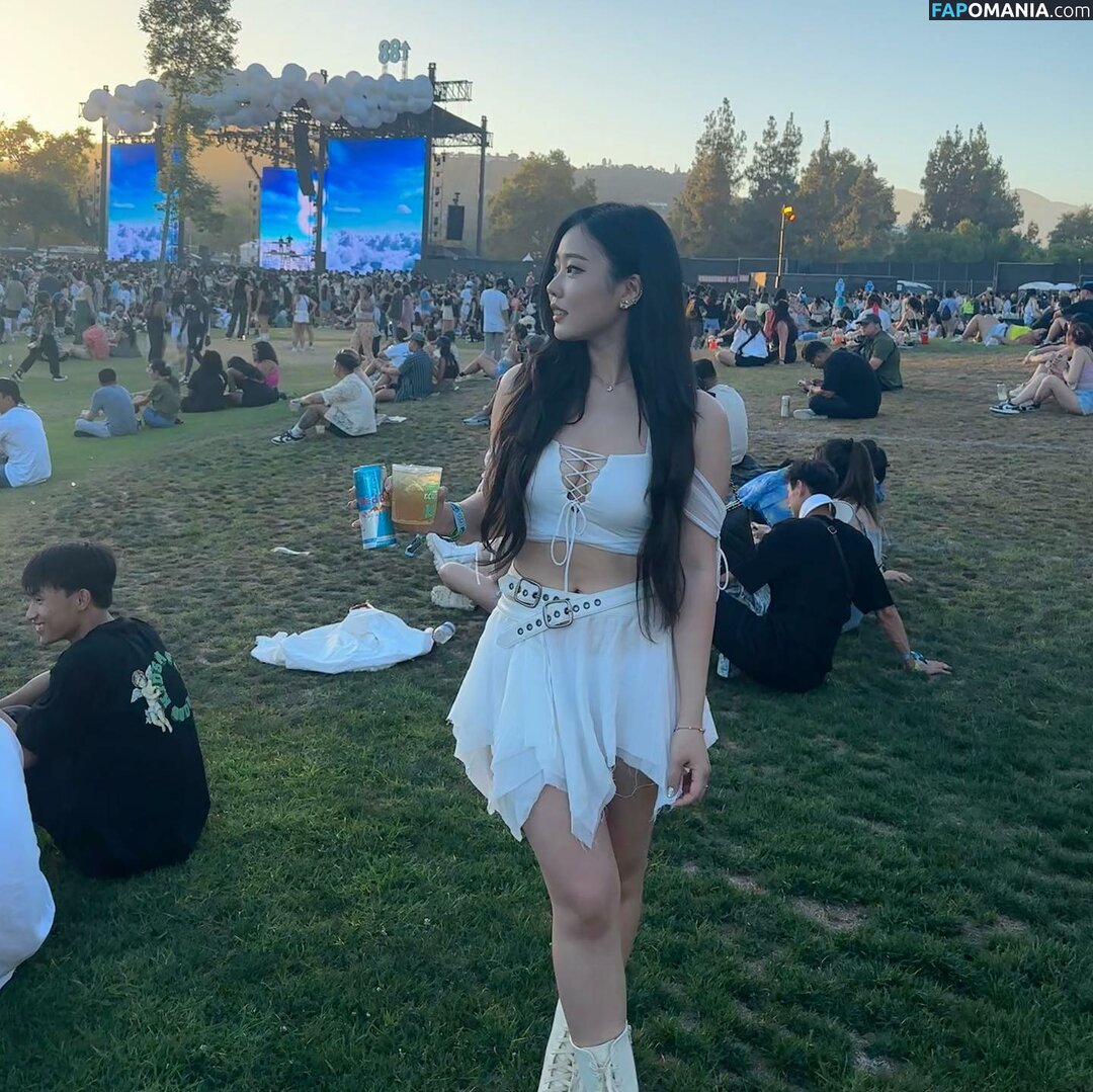 AGirlAndAGame / Jessica / h.yojeong / jessicahkim / jessicanigri Nackt OnlyFans  Geleaktes Foto #191