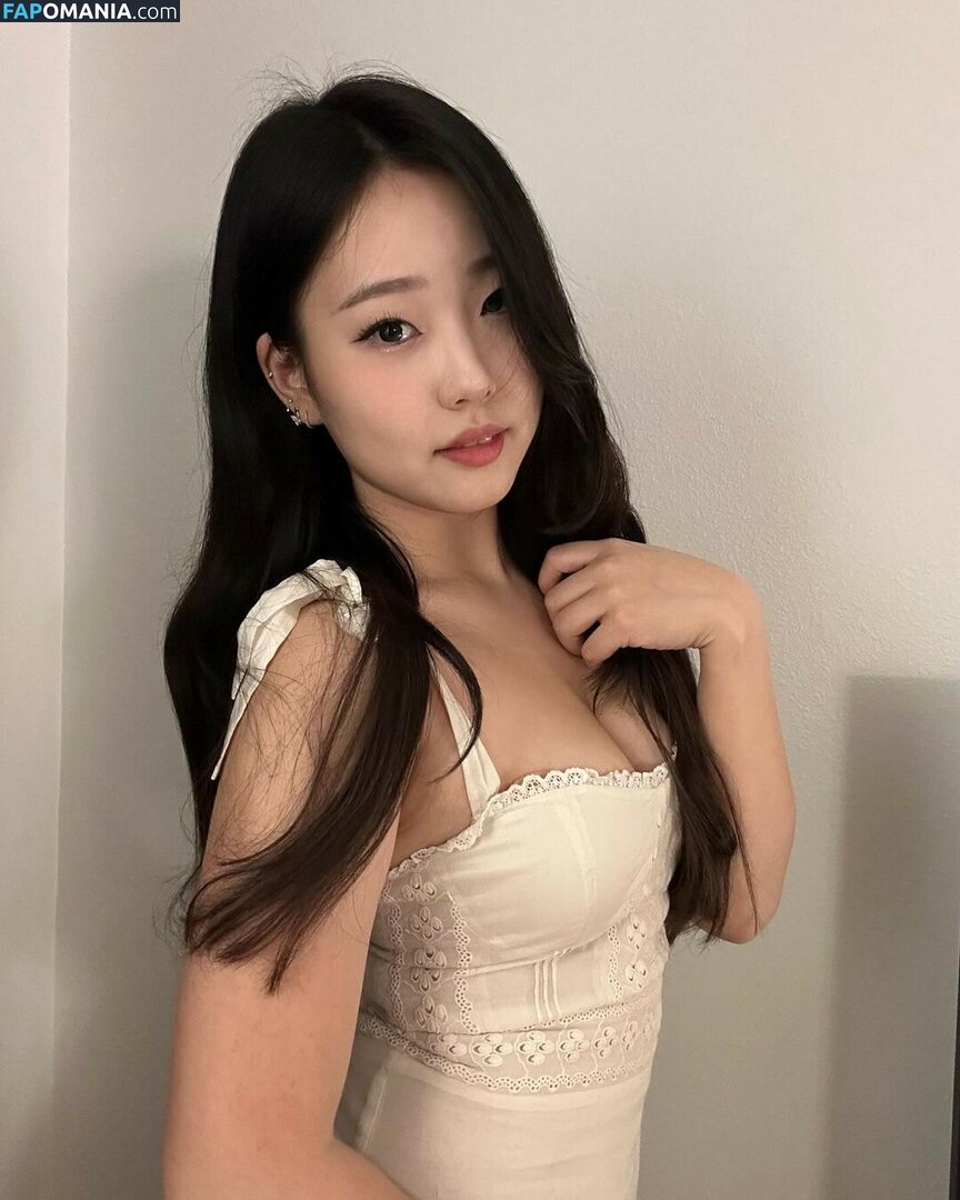 AGirlAndAGame / Jessica / h.yojeong / jessicahkim / jessicanigri Nackt OnlyFans  Geleaktes Foto #458