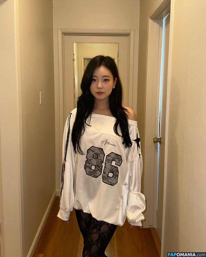 AGirlAndAGame / Jessica / h.yojeong / jessicahkim / jessicanigri Nackt OnlyFans  Geleaktes Foto #884