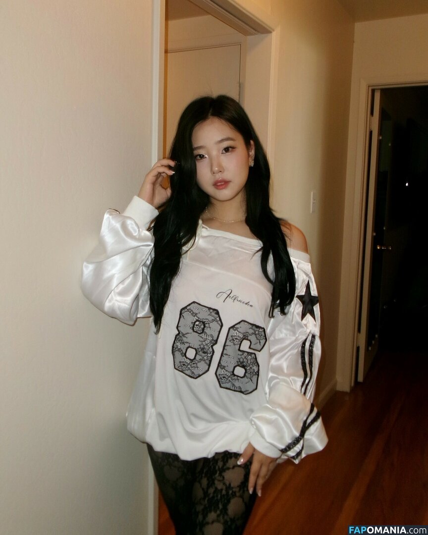 AGirlAndAGame / Jessica / h.yojeong / jessicahkim / jessicanigri Nackt OnlyFans  Geleaktes Foto #886