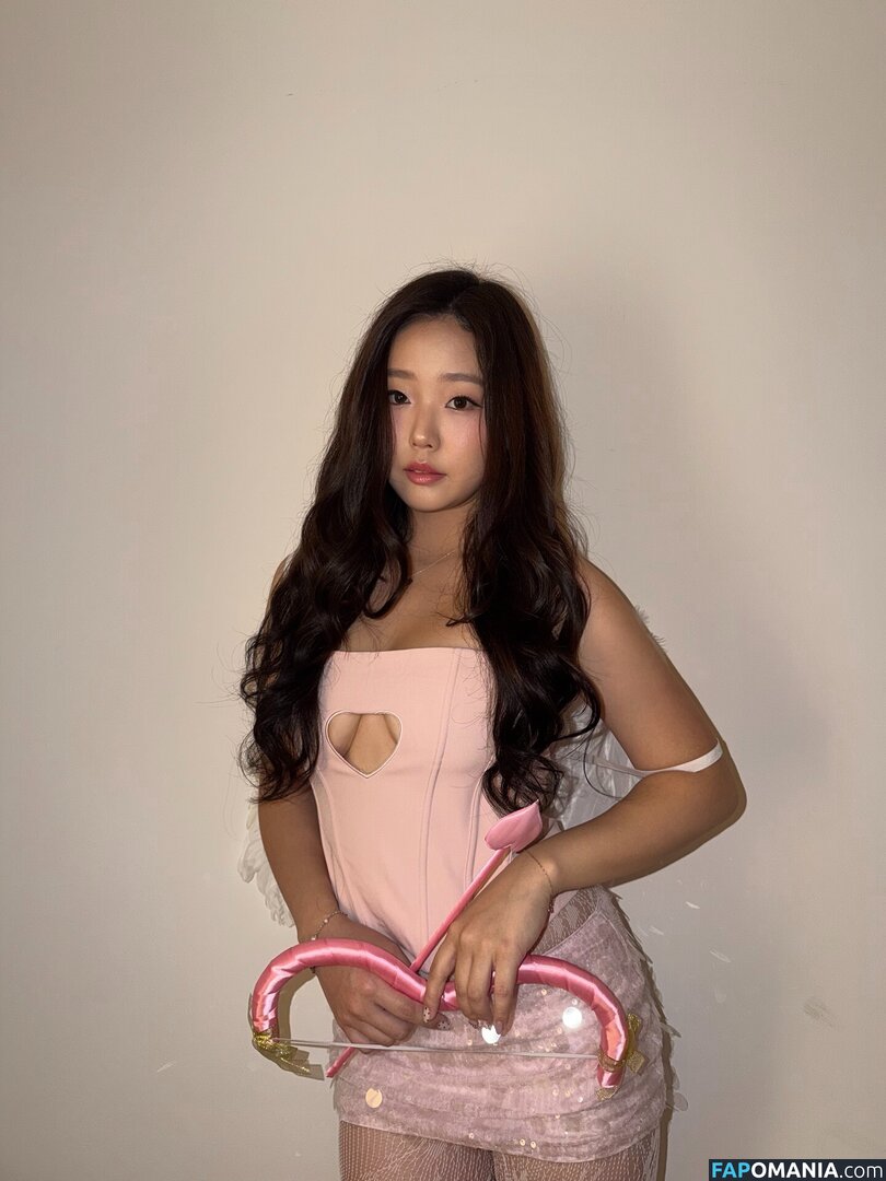 AGirlAndAGame / Jessica / h.yojeong / jessicahkim / jessicanigri Nackt OnlyFans  Geleaktes Foto #931