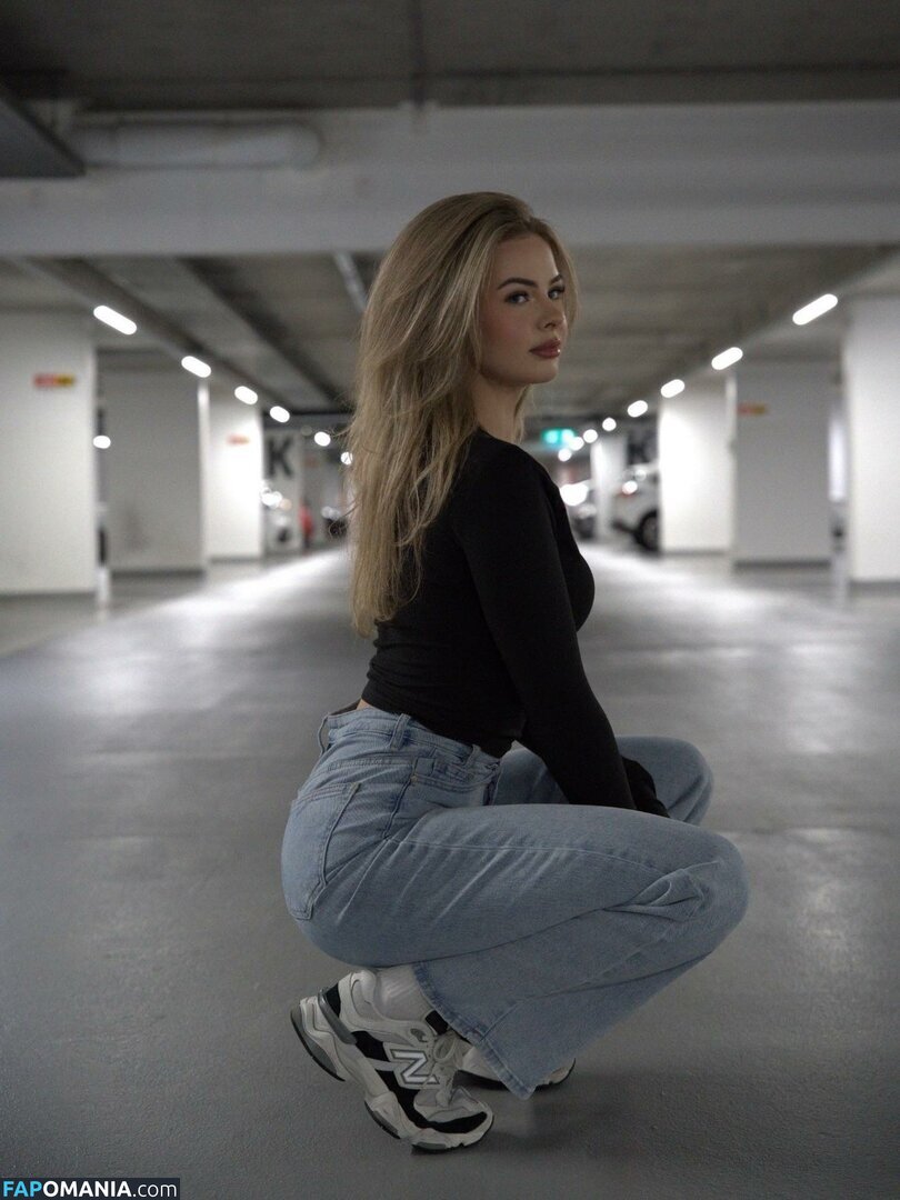 Jill van Hoof / jillgt_jillvanhoof / jillvanhoofx / jillvanhoofxx / jillx / 𝐽𝑖𝑙𝑙 𝑣𝑎𝑛 𝐻𝑜𝑜𝑓 Nackt OnlyFans  Geleaktes Foto #15
