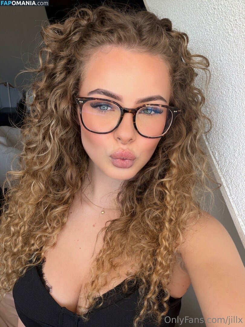 Jill van Hoof / jillgt_jillvanhoof / jillvanhoofx / jillvanhoofxx / jillx / 𝐽𝑖𝑙𝑙 𝑣𝑎𝑛 𝐻𝑜𝑜𝑓 Nackt OnlyFans  Geleaktes Foto #27