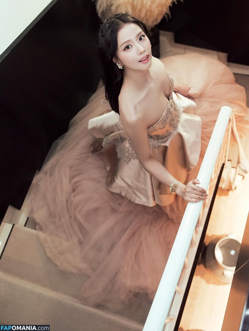BLACKPINK / Jisoo / qenshizu / sooyaaa__ Nackt OnlyFans  Geleaktes Foto #613