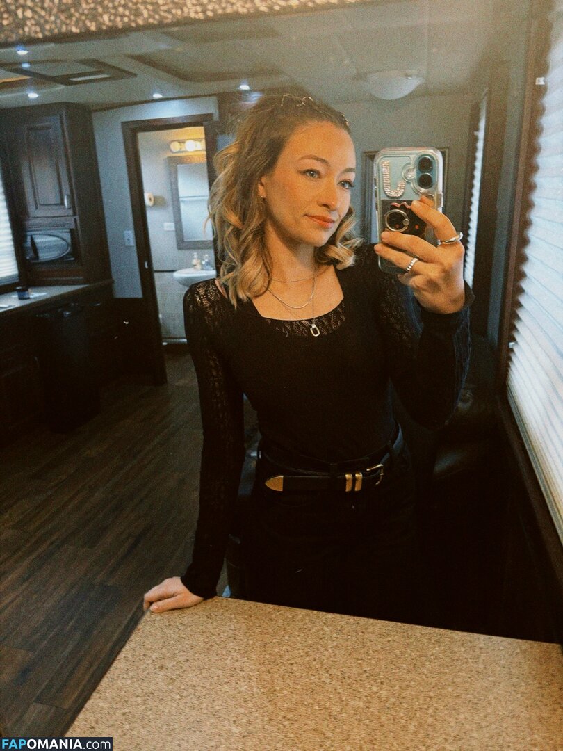 Jodelle Ferland / jodellemicah Nackt OnlyFans  Geleaktes Foto #9