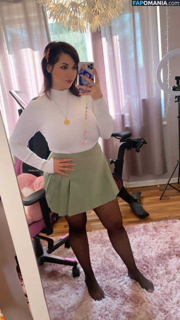 Joulischka Nackt OnlyFans  Geleaktes Foto #3