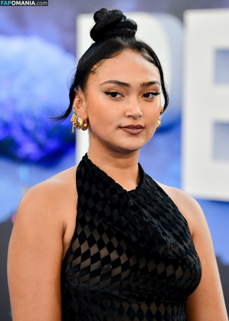 Joy Crookes / https: / joycrookes Nackt OnlyFans  Geleaktes Foto #45