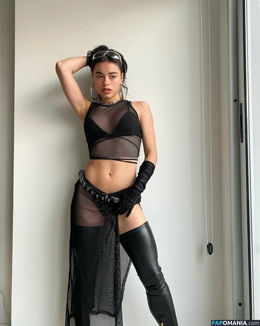 Juli Savioli / julisavioli Nackt OnlyFans  Geleaktes Foto #39