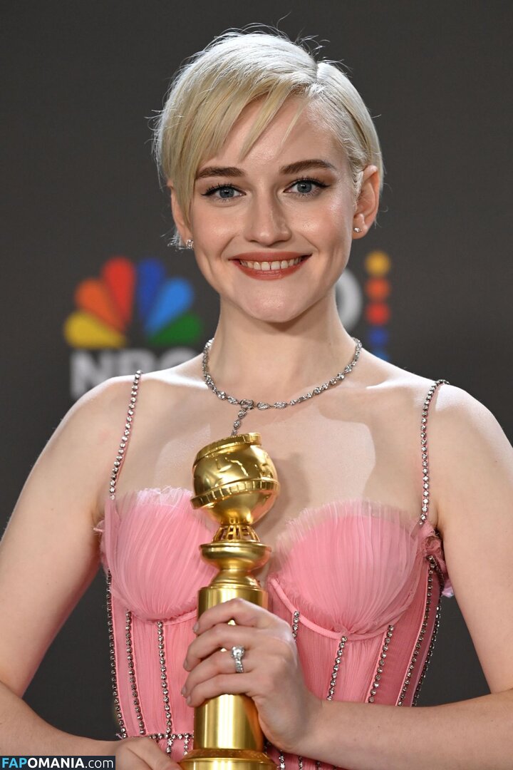 Julia Garner / juliagarnerofficial / ztyg_29 Nackt OnlyFans  Geleaktes Foto #5