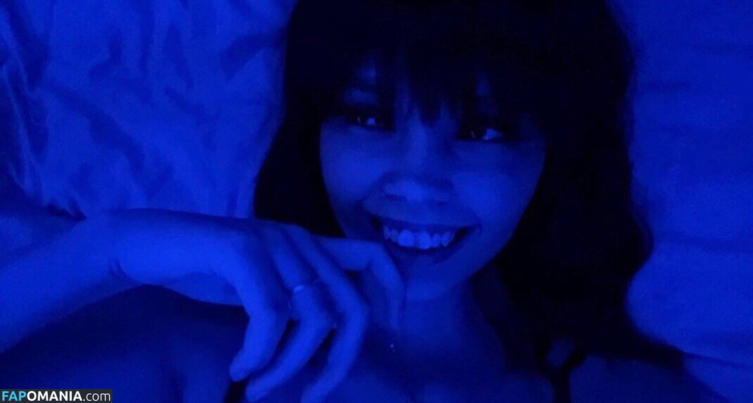 Julia Graham / https: / teasingmoon / teasingmoon... / temptedevil / temptedevil... Nackt OnlyFans  Geleaktes Foto #13