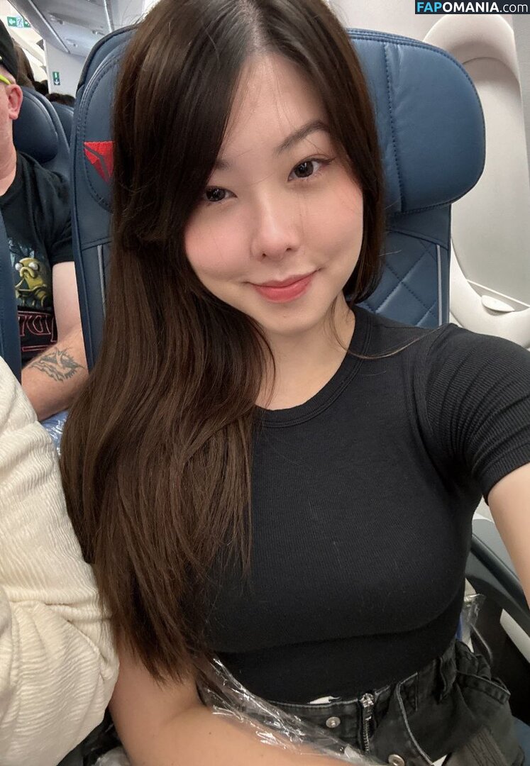 Júlia Nakamura / Mayumi / jumayumin1 Nackt OnlyFans  Geleaktes Foto #4