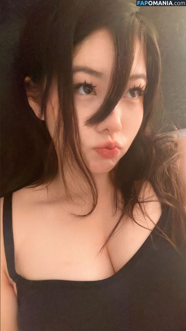 Júlia Nakamura / Mayumi / jumayumin1 Nackt OnlyFans  Geleaktes Foto #7