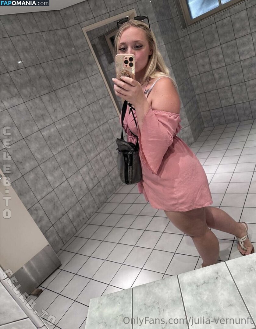 Julia vernunft / Julia-vernunft Nackt OnlyFans  Geleaktes Foto #1