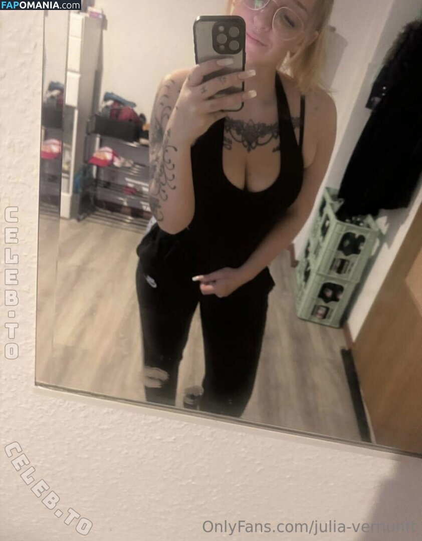 Julia vernunft / Julia-vernunft Nackt OnlyFans  Geleaktes Foto #2
