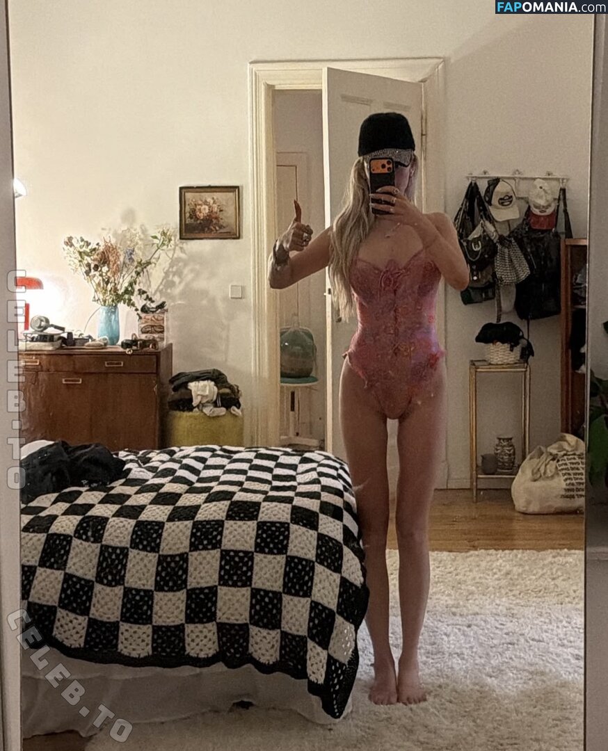 Julia Wulf / juleslw / julesslw Nackt OnlyFans  Geleaktes Foto #22