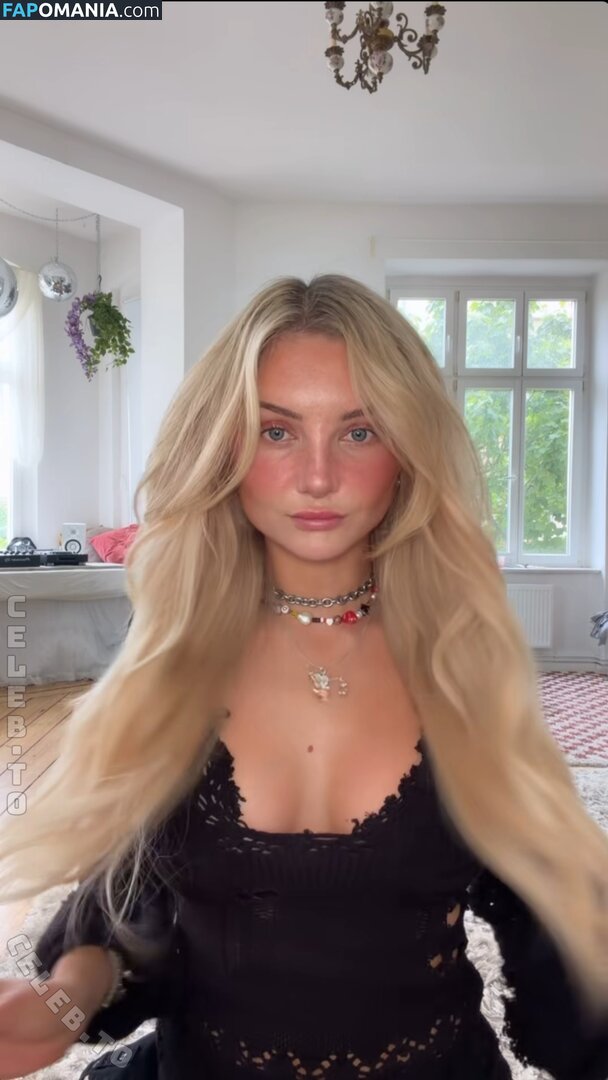 Julia Wulf / juleslw / julesslw Nackt OnlyFans  Geleaktes Foto #26