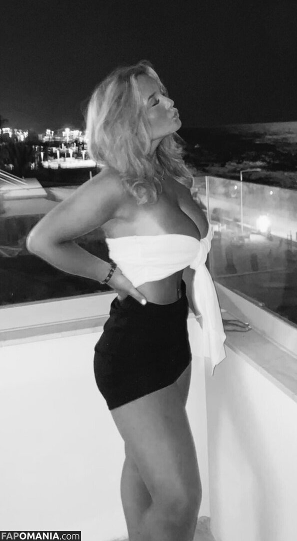 Julianne Larsen / larsen_julianne Nackt OnlyFans  Geleaktes Foto #8