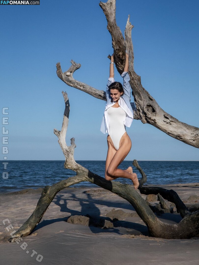 Julianne Steege / julianne.steege Nackt OnlyFans  Geleaktes Foto #5