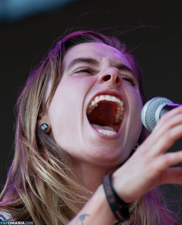 Julien Baker / julienrbaker Nackt OnlyFans  Geleaktes Foto #6