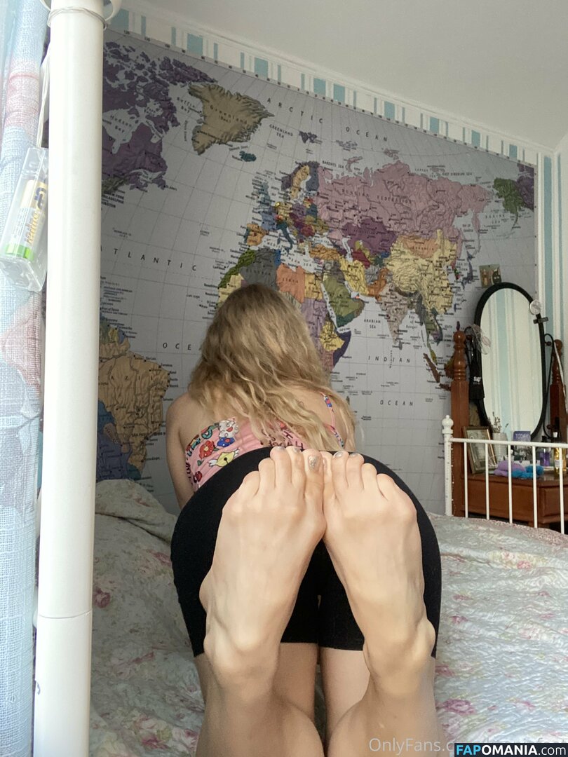 k.flexiblefeet / kseniafeet Nackt OnlyFans  Geleaktes Foto #293