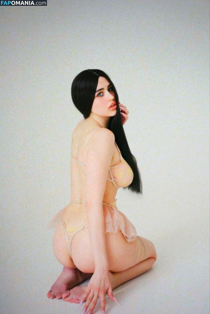 K1ra1 / _k.1.r.a / wannaseemore Nackt OnlyFans  Geleaktes Foto #3