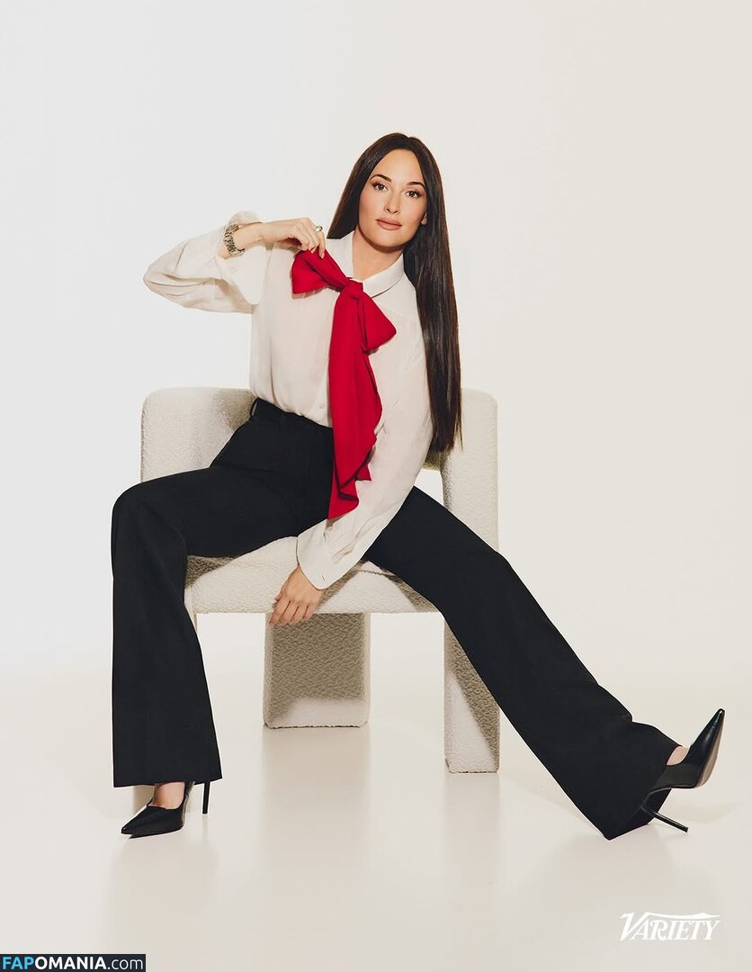 Kacey Musgraves / heavenlyyhazel / spaceykacey Nackt OnlyFans  Geleaktes Foto #9