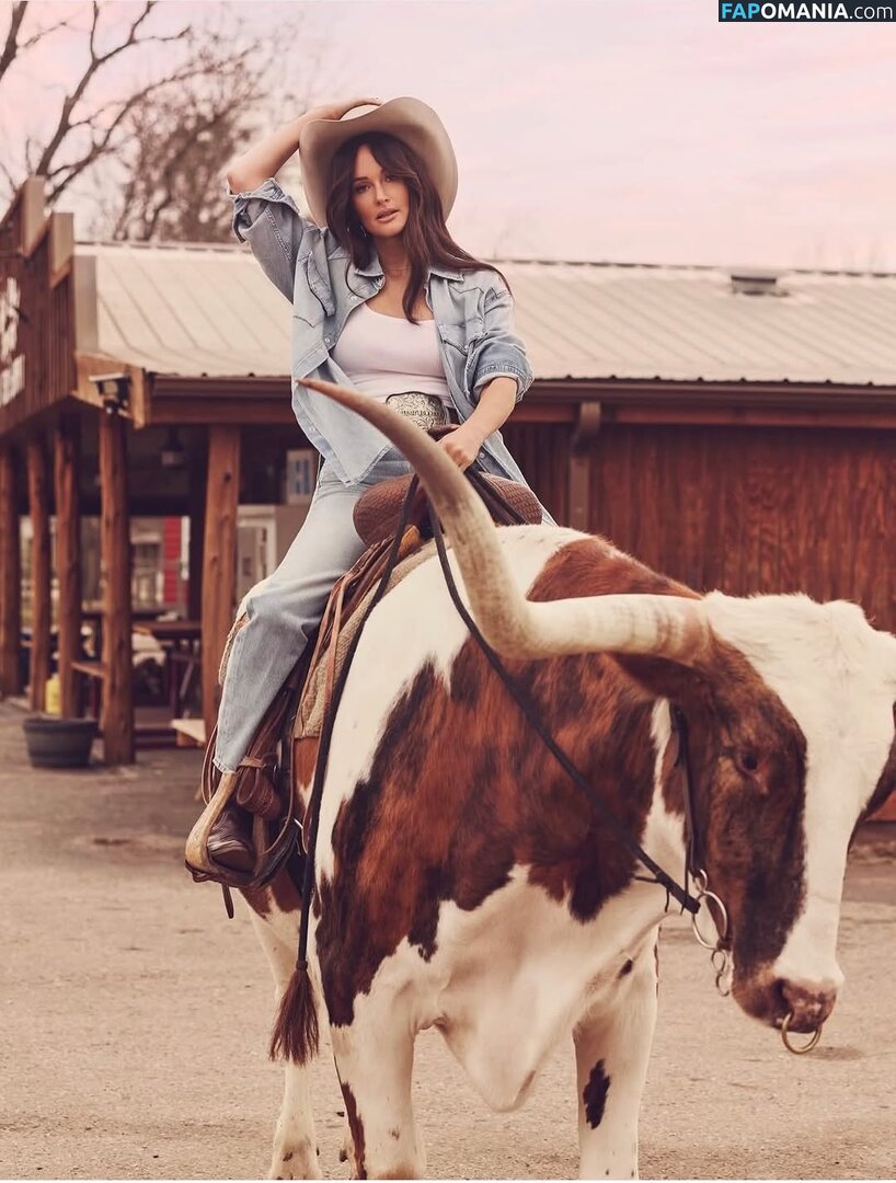 Kacey Musgraves / heavenlyyhazel / spaceykacey Nackt OnlyFans  Geleaktes Foto #20