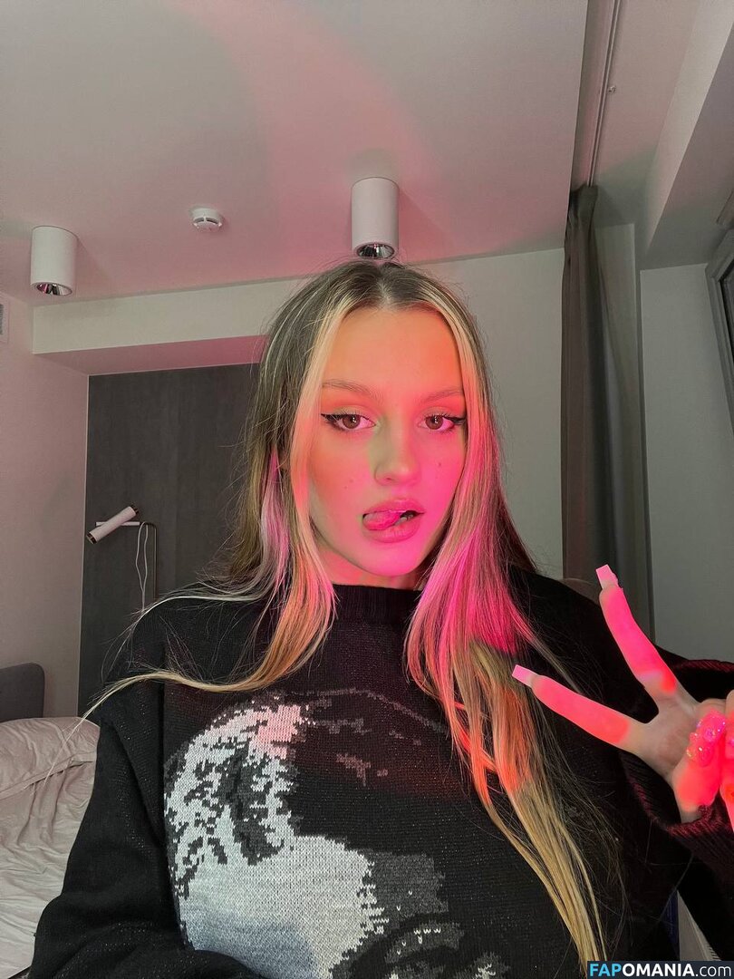 kae4ka / kake4u / whatkayawants Nackt OnlyFans  Geleaktes Foto #6