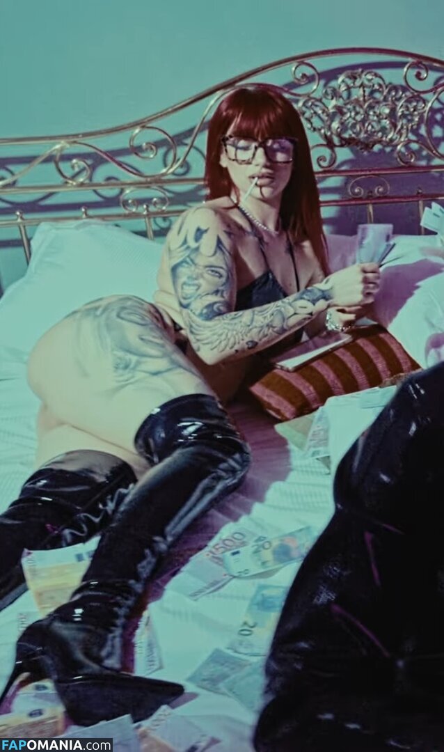 Denise / _kallmemamy_ / dollyred / dollyredxxx Nackt OnlyFans  Geleaktes Foto #12