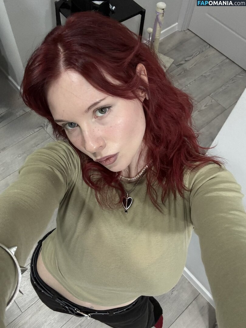 Karina Kherman / NebelaiaK / kher.man Nackt OnlyFans  Geleaktes Foto #5