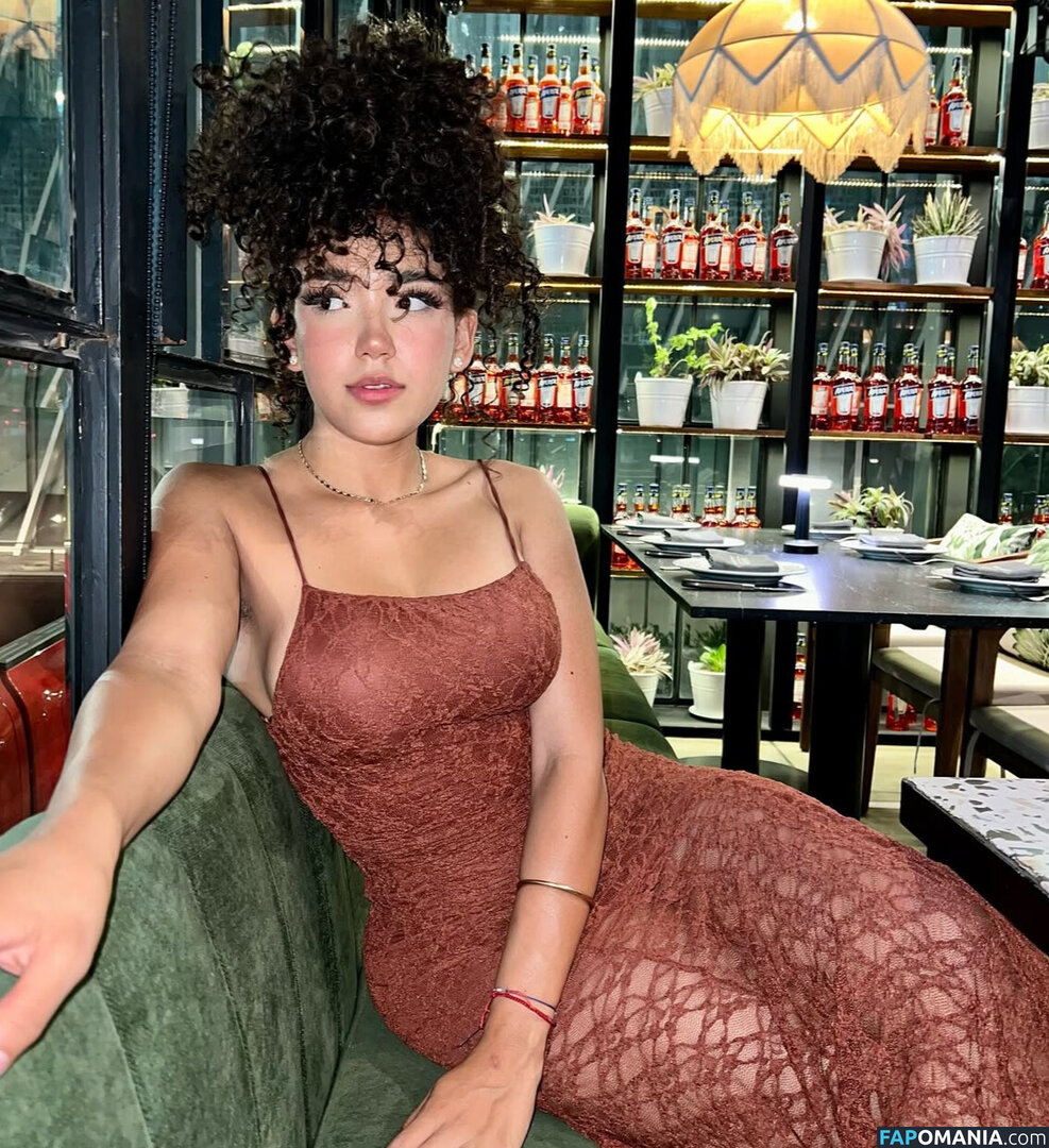 Karla Alessandra / Ksscurl Nackt OnlyFans  Geleaktes Foto #2