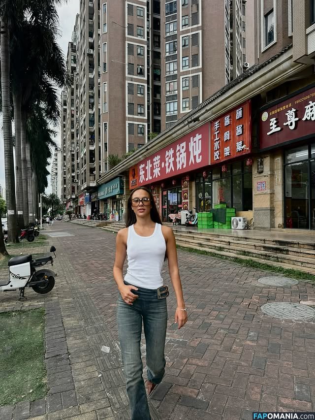 Katerina Safarova / kat_safarova Nackt OnlyFans  Geleaktes Foto #1