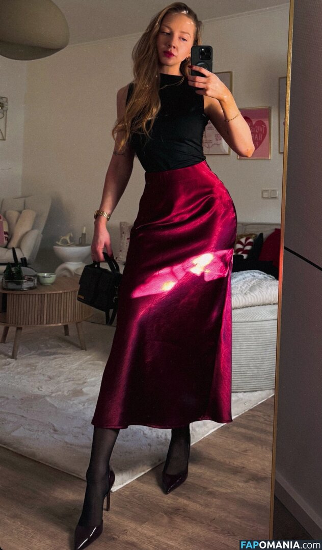 Katha Aomodels / aopremium / kathaaa_ecker Nackt OnlyFans  Geleaktes Foto #2