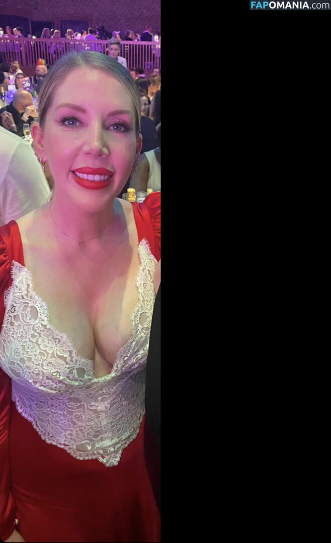 Katherine Ryan / kateryan / kathbum Nackt OnlyFans  Geleaktes Foto #1