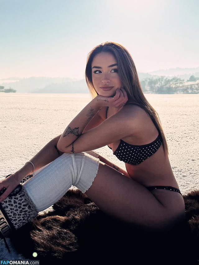 Katia Dupenkova / kkatrunia Nackt OnlyFans  Geleaktes Foto #3