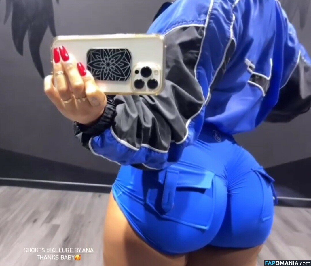 Katya Elise Henry / katyaelisehenry / katyaelisehenrysworld Nackt OnlyFans  Geleaktes Foto #102