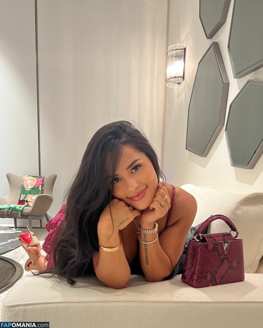 Katya Elise Henry / katyaelisehenry / katyaelisehenrysworld Nackt OnlyFans  Geleaktes Foto #988