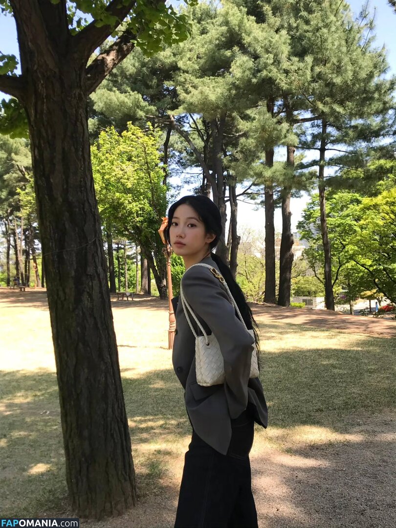 Kazuha Nakamura 中村 一葉 / LESSERAFIM / zuhazana Nackt OnlyFans  Geleaktes Foto #4