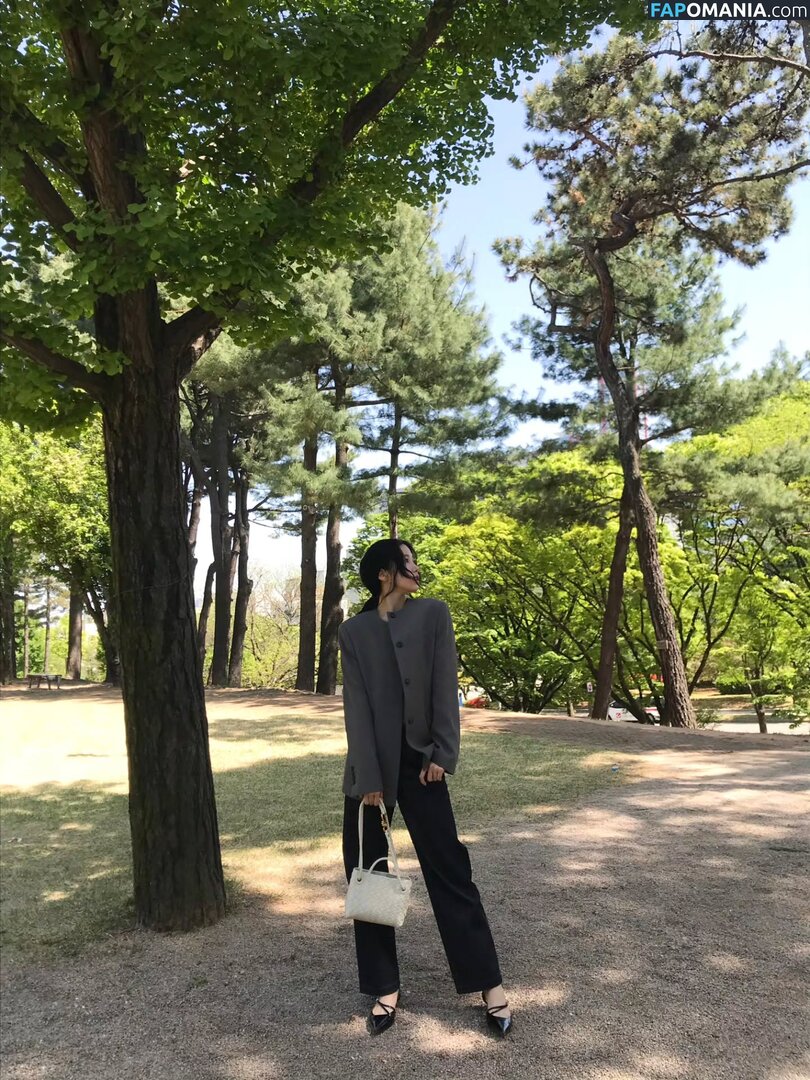 Kazuha Nakamura 中村 一葉 / LESSERAFIM / zuhazana Nackt OnlyFans  Geleaktes Foto #6