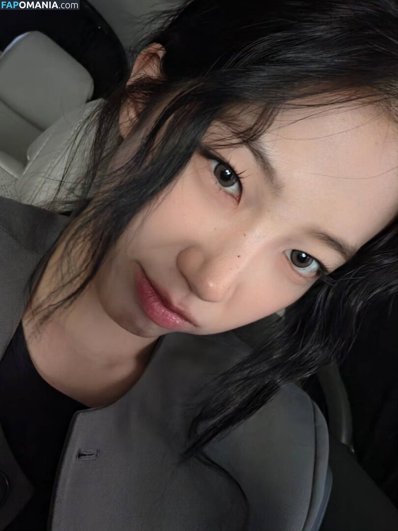 Kazuha Nakamura 中村 一葉 / LESSERAFIM / zuhazana Nackt OnlyFans  Geleaktes Foto #9